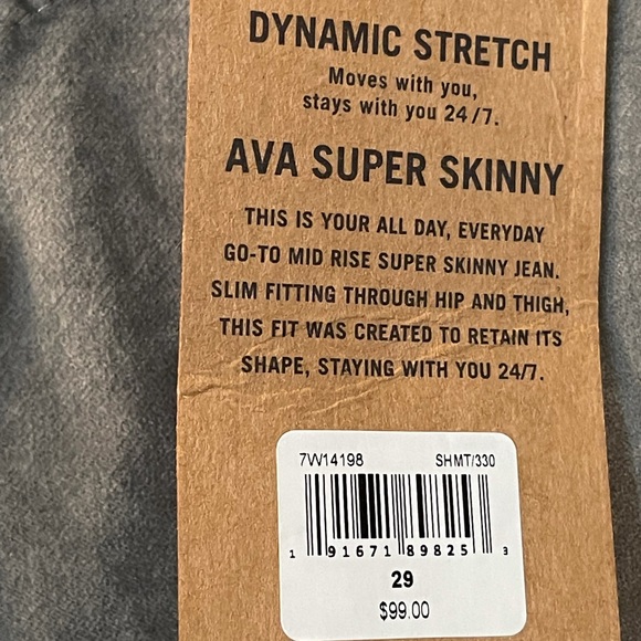 Lucky Brand Bundle (Sage Green Jacket, Jeans with matching Tee and Belt) - Picture 9 of 16